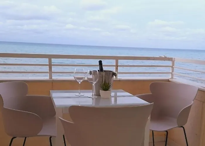 Paraiso, Sea View, Beach